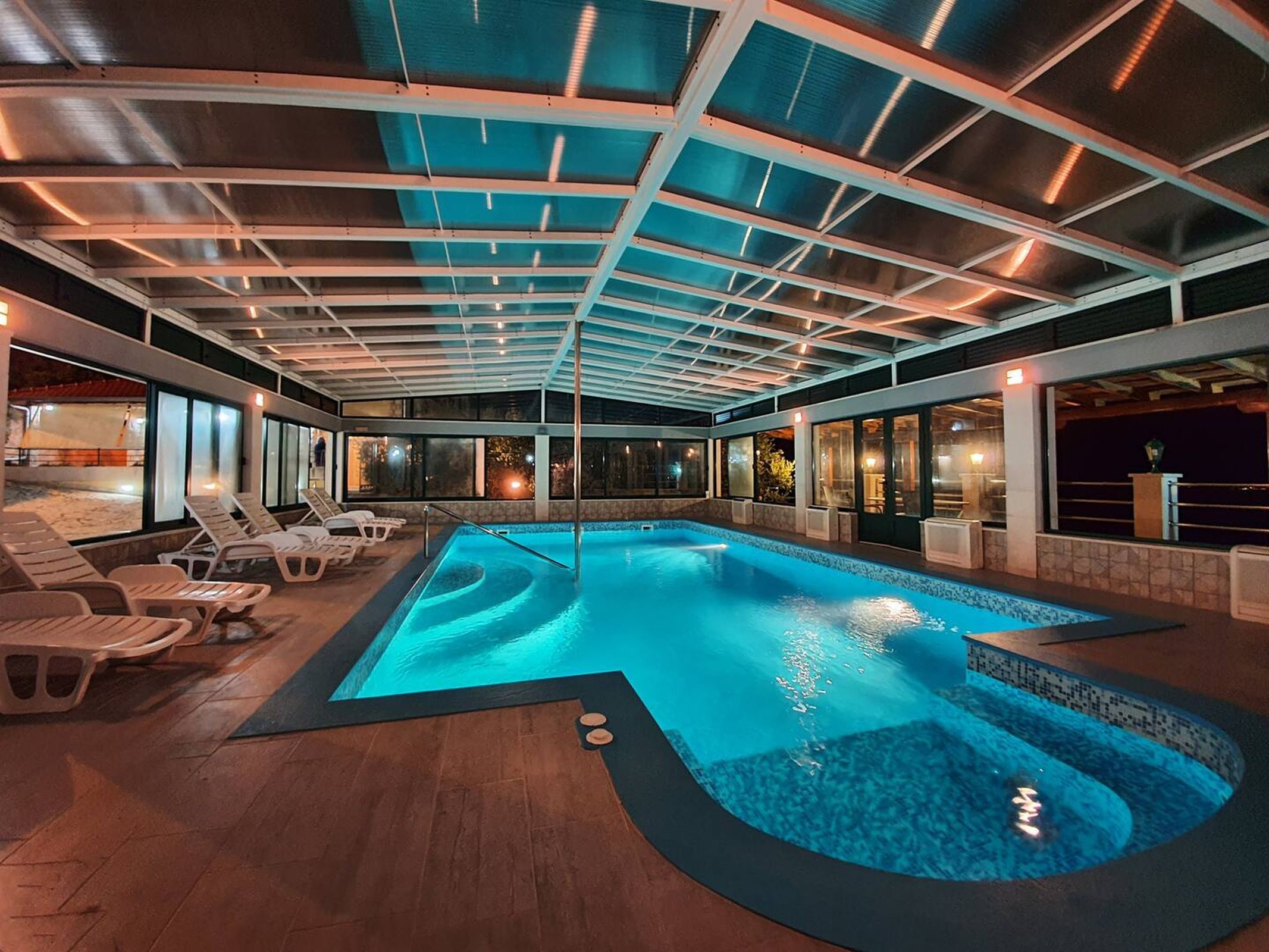 Villa Casa with indoor pool