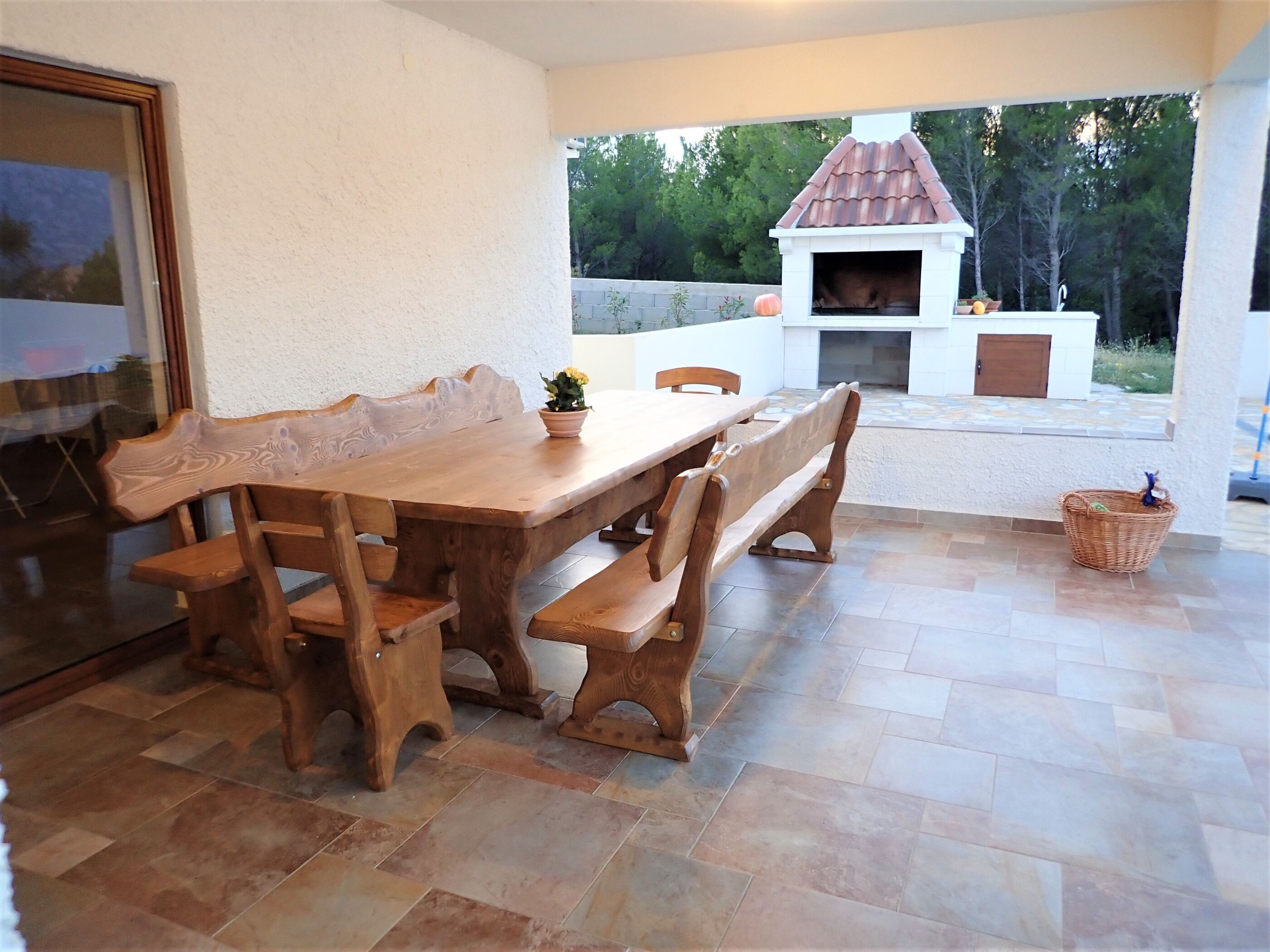 Vila More with pool and garden