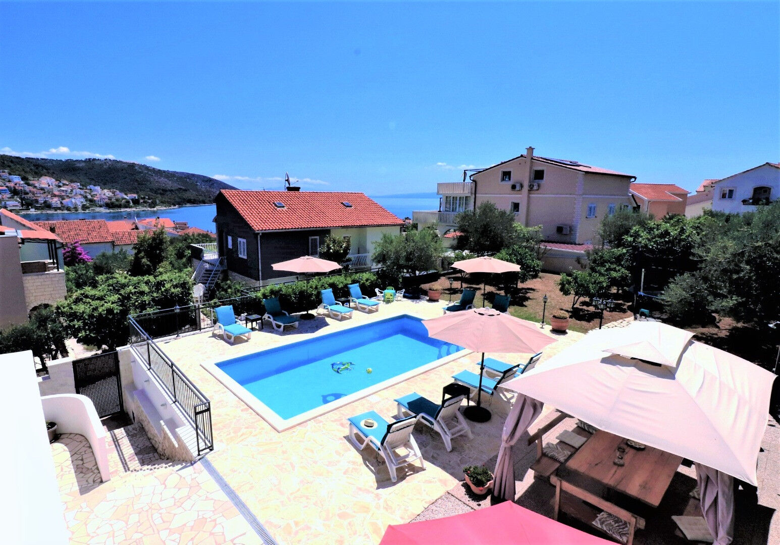 House Villa Mendula