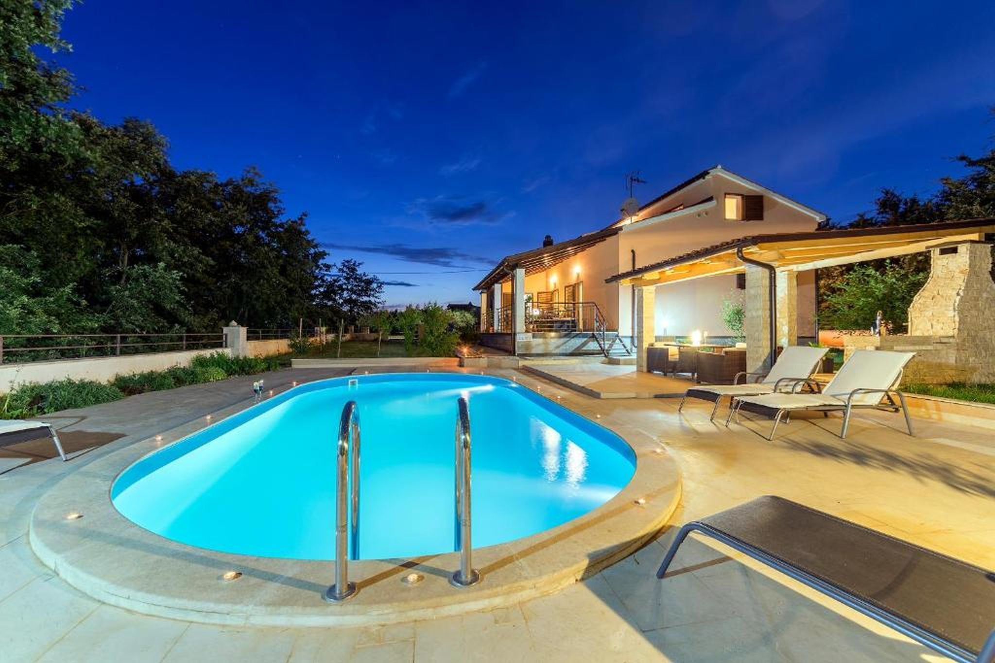 Villa Lucy