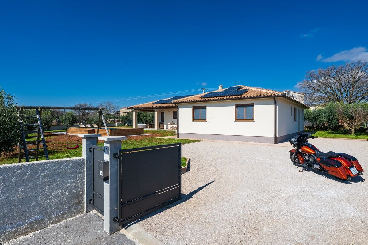 Vila Casa Mauro