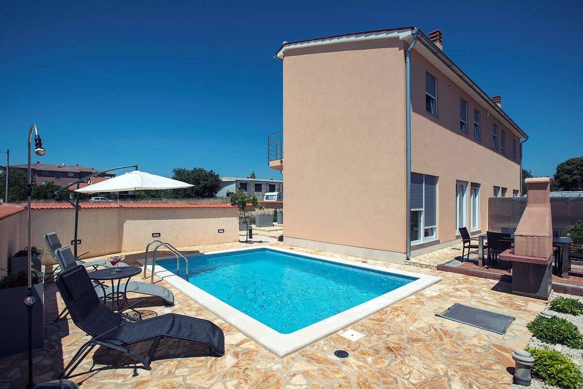 Villa Villa Lara 1