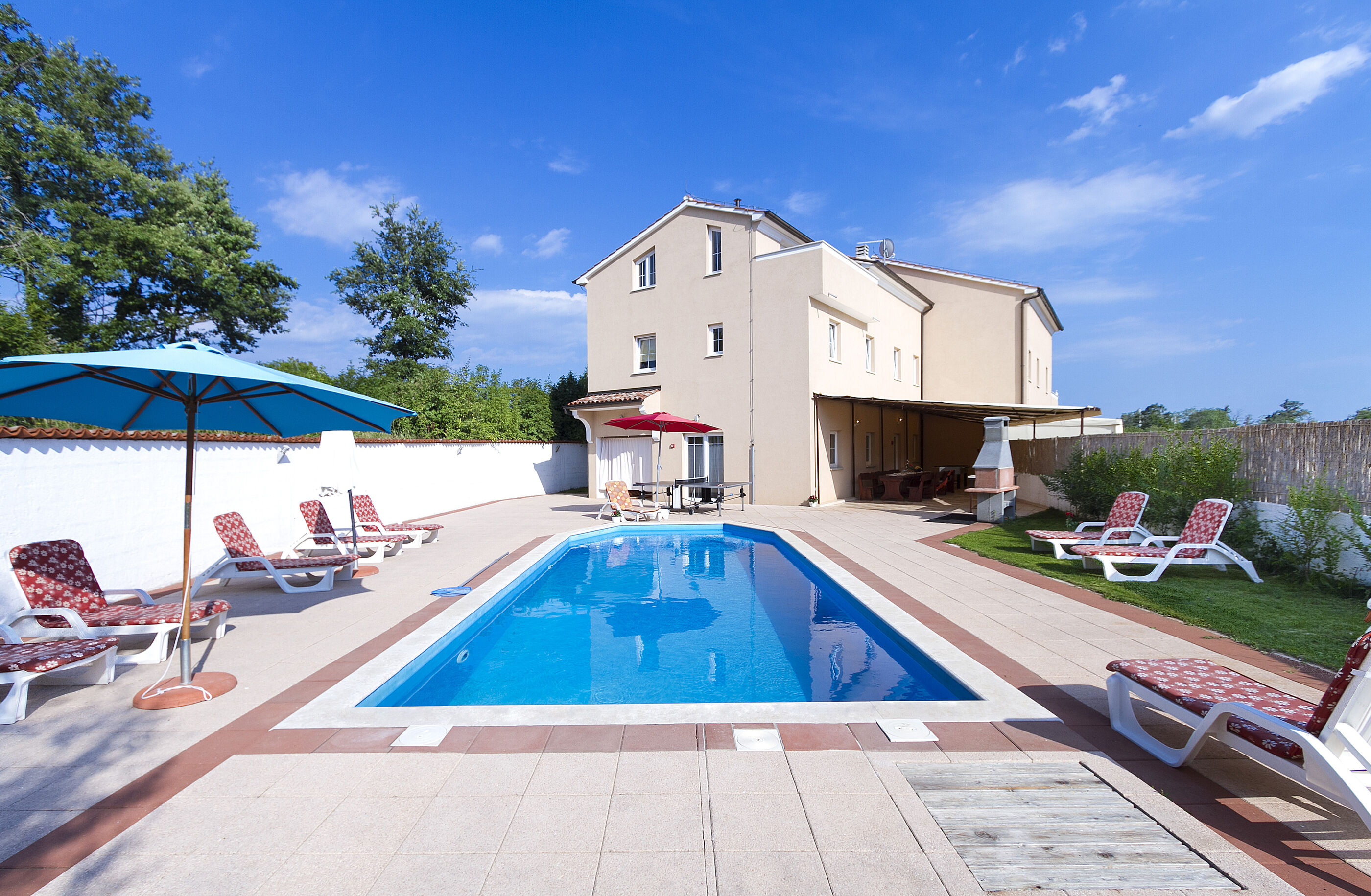 Villa Spacious