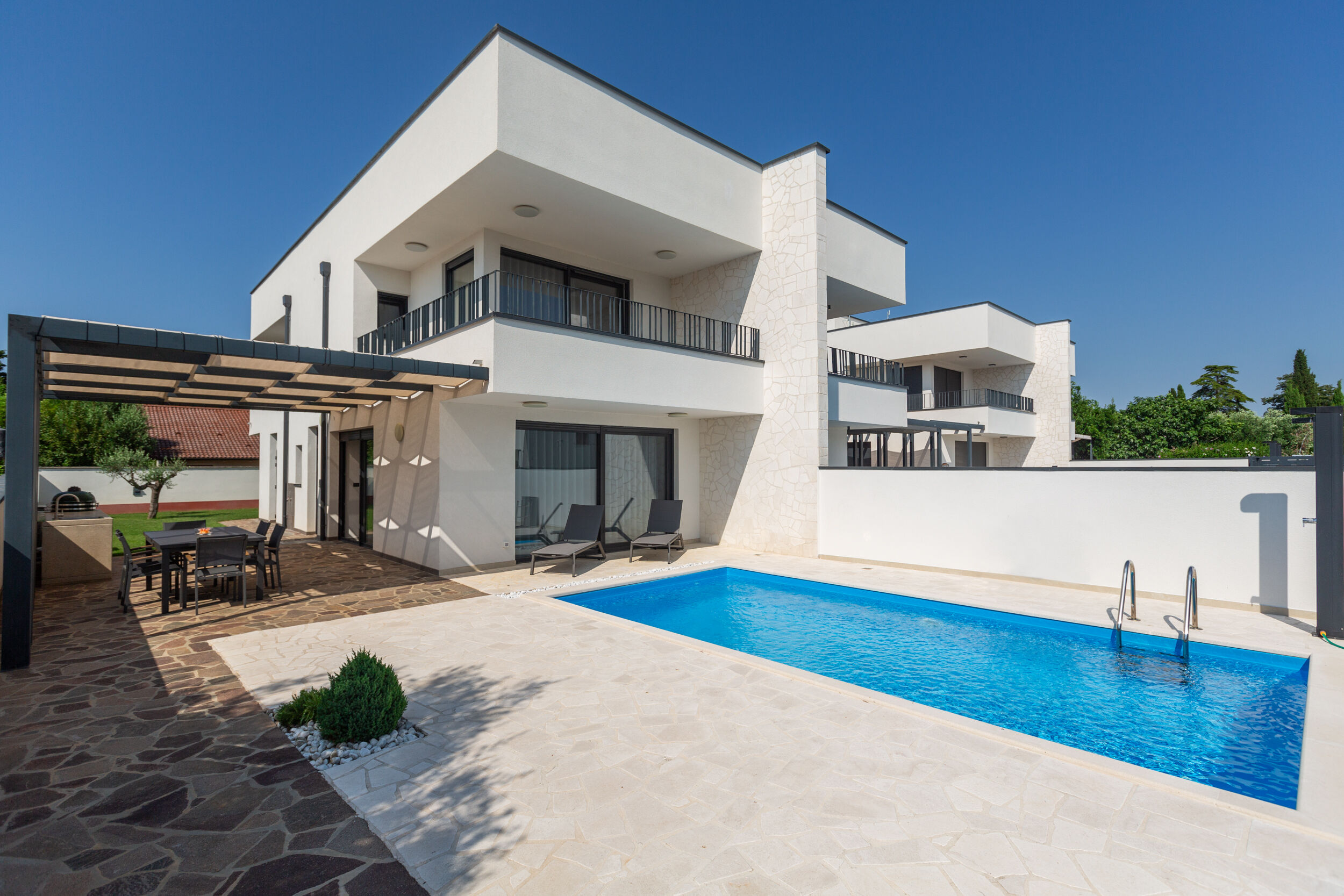 Villa Tina with pool